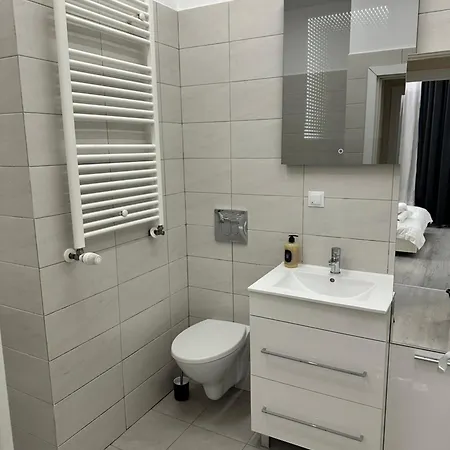 Lux - Mihai Bravu Apartmán *